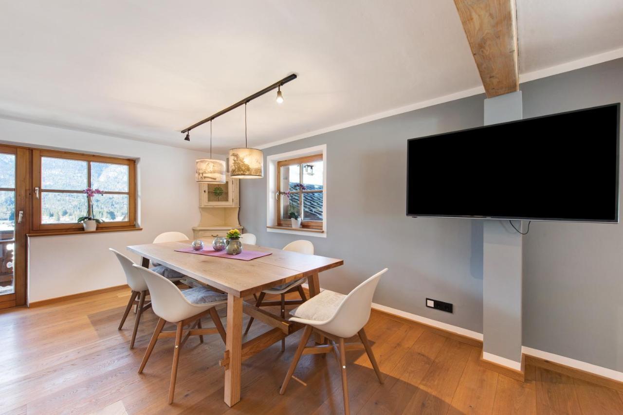 Ferienwohnung Riesserbaur ガルミッシュ・パルテンキルヒェン エクステリア 写真