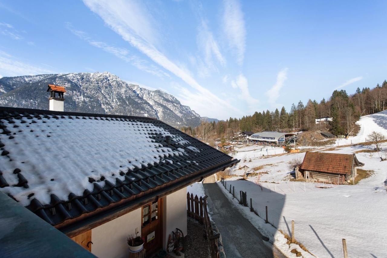 Ferienwohnung Riesserbaur ガルミッシュ・パルテンキルヒェン エクステリア 写真