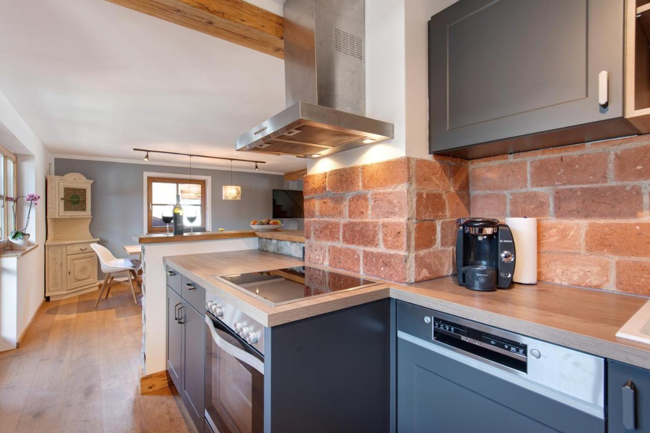 Ferienwohnung Riesserbaur ガルミッシュ・パルテンキルヒェン エクステリア 写真