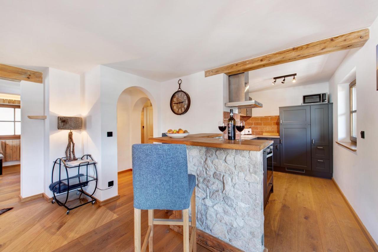 Ferienwohnung Riesserbaur ガルミッシュ・パルテンキルヒェン エクステリア 写真